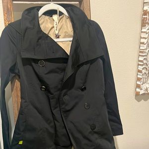 Size XS/TP Soia Kyo Rain jacket. Lightly worn